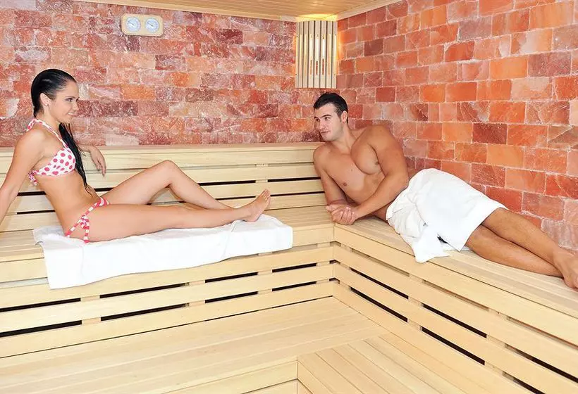 Fotos del hotel Caro Parc:  3