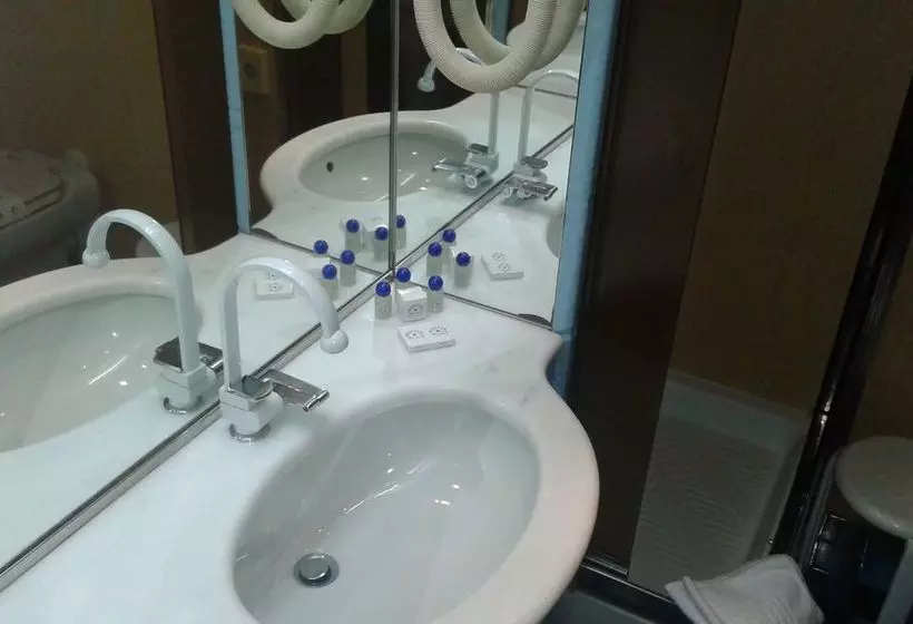 Fotos del hotel Meditur Hotel Cagliari Santa Maria:  5