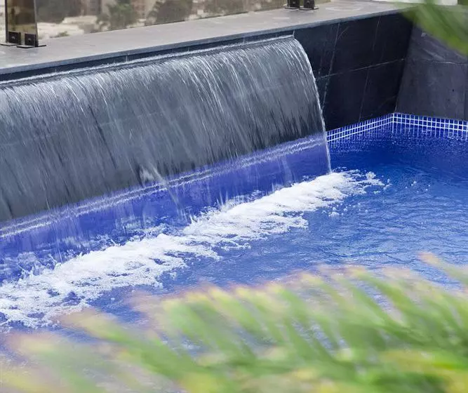 Fotos del hotel Royal Park Hotel:  2