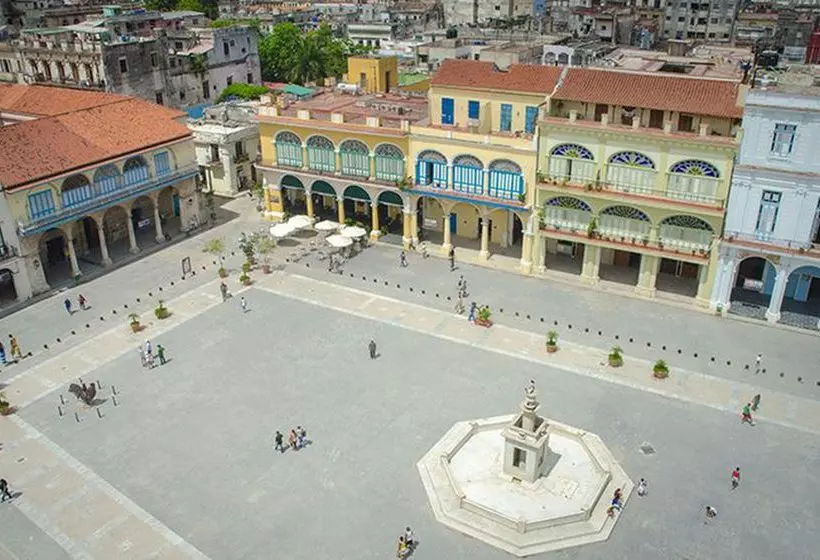 Fotos del hotel Beltrán de Santa Cruz:  6