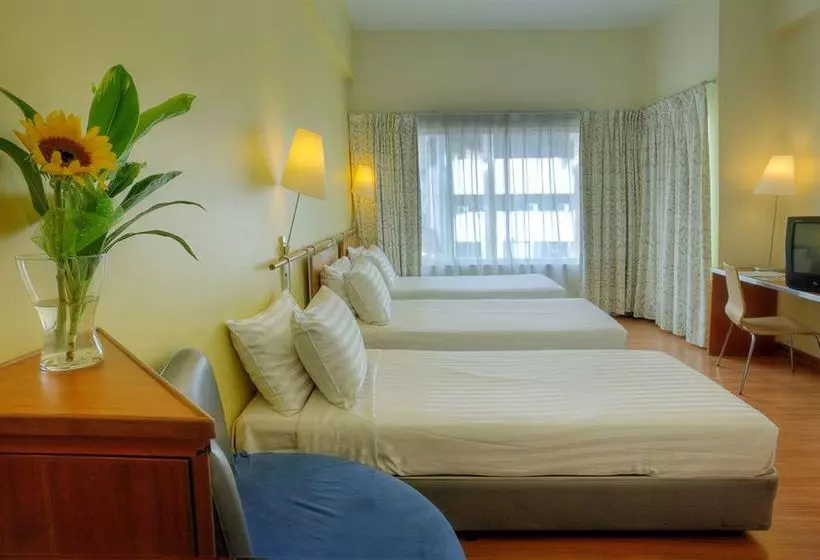 Fotos del hotel Alpha Genesis:  10