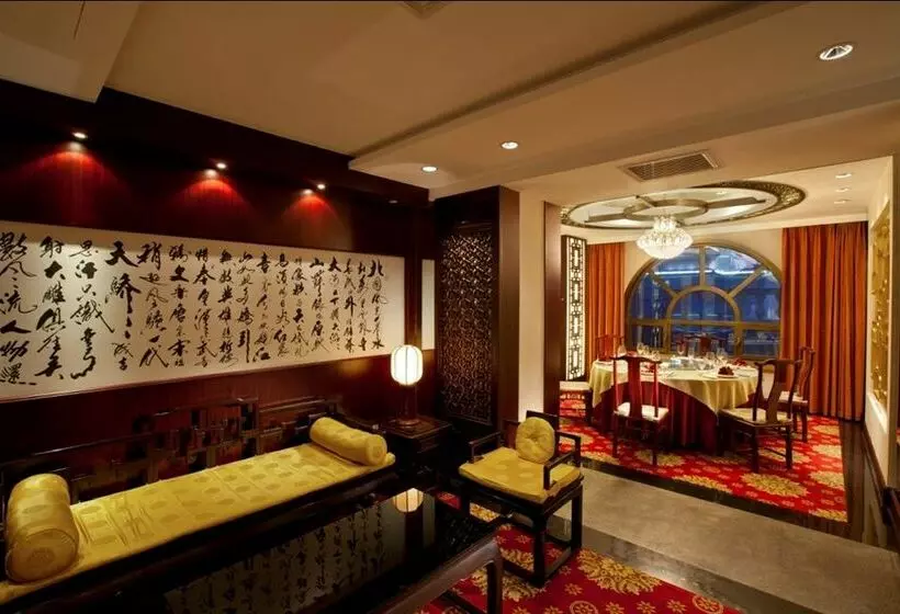 Fotos del hotel News Plaza:  4