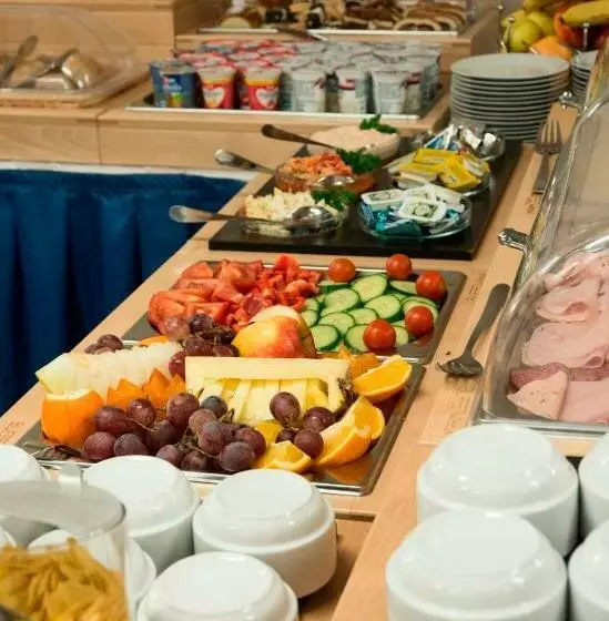 Fotos del hotel Inos:  3