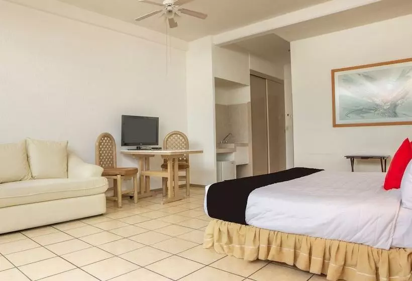 Fotos del hotel Capital O  Villa Monini:  9