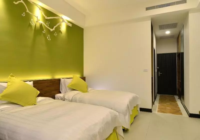 Fotos del hotel J Resort:  6