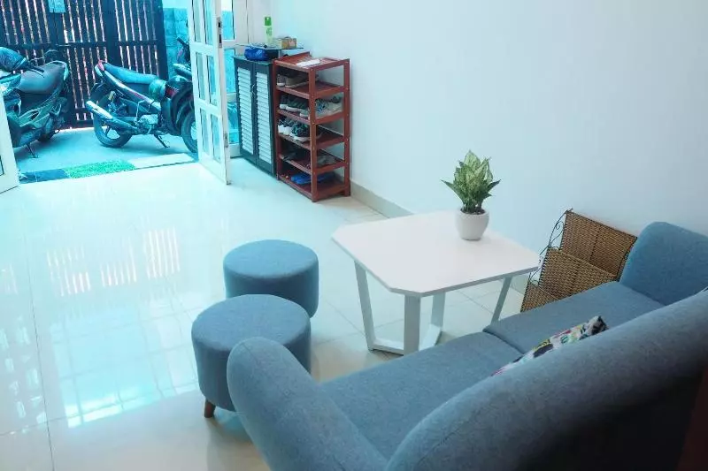 Beso House