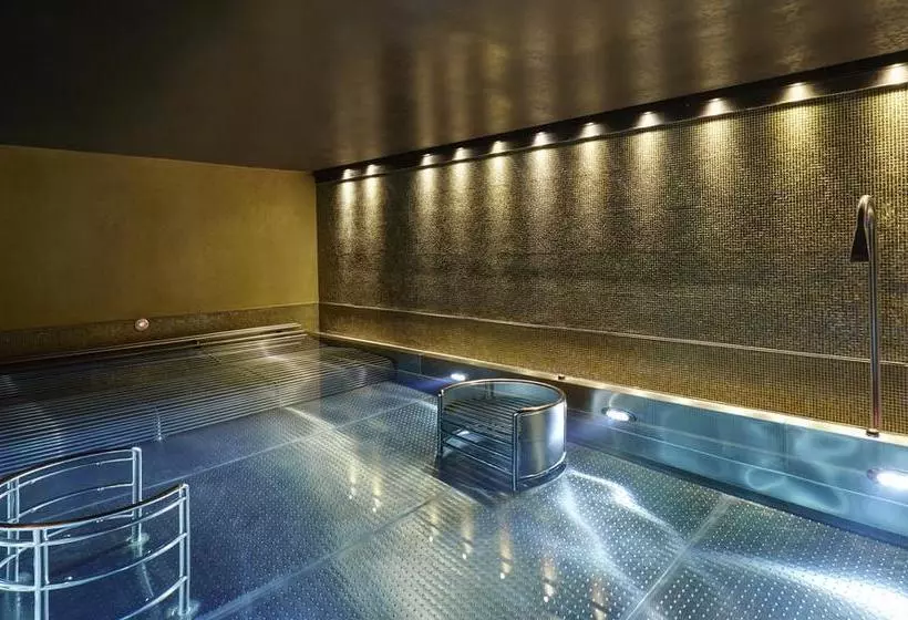 Fotos del hotel Crowne Plaza London  Battersea:  3