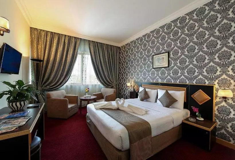 Fotos del hotel Jonrad Hotel:  7