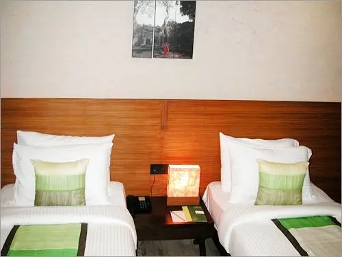 Fotos del hotel Treebo Tryst F One Park Front:  23