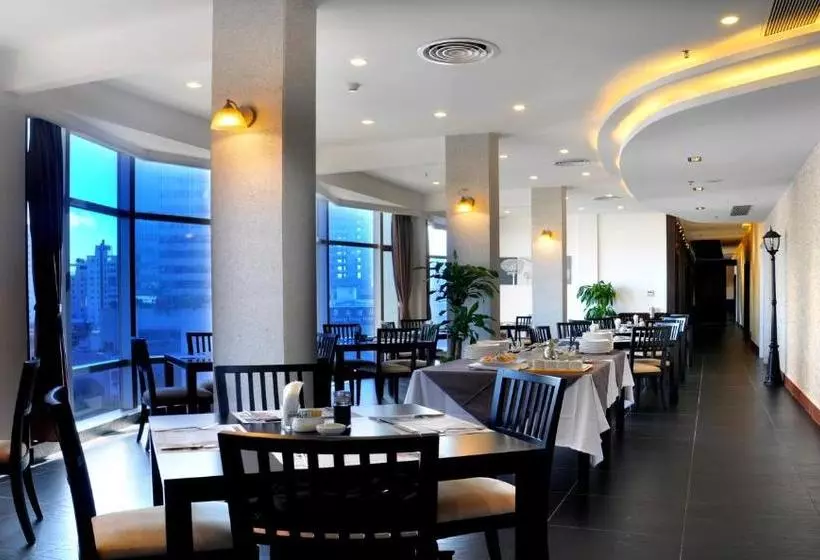 Fotos del hotel Kingdo:  4