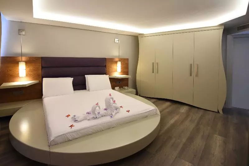 Fotos del hotel Temenos Luxury  & Spa  Boutique Class:  8