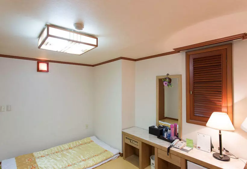 Fotos del hotel Kaya Latree:  14