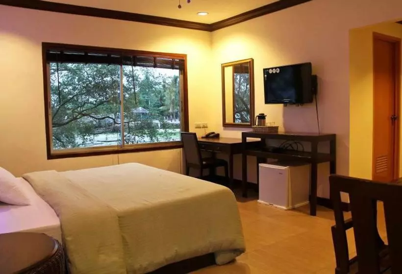 Fotos del hotel Bluefins Resort:  8