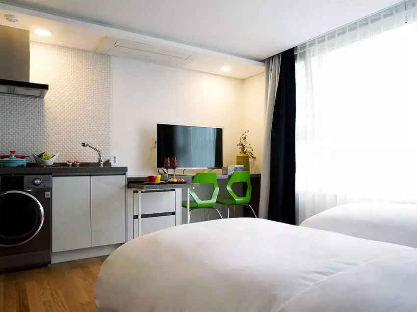 Fotos del hotel Lexvill Residence:  12