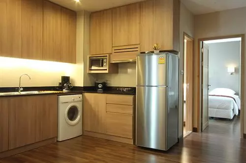 Fotos del hotel V Residence Serviced Apartment:  12