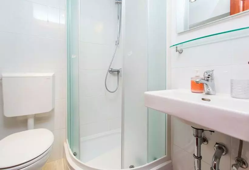 Fotos del hotel Apartments Ivana Old Town:  3