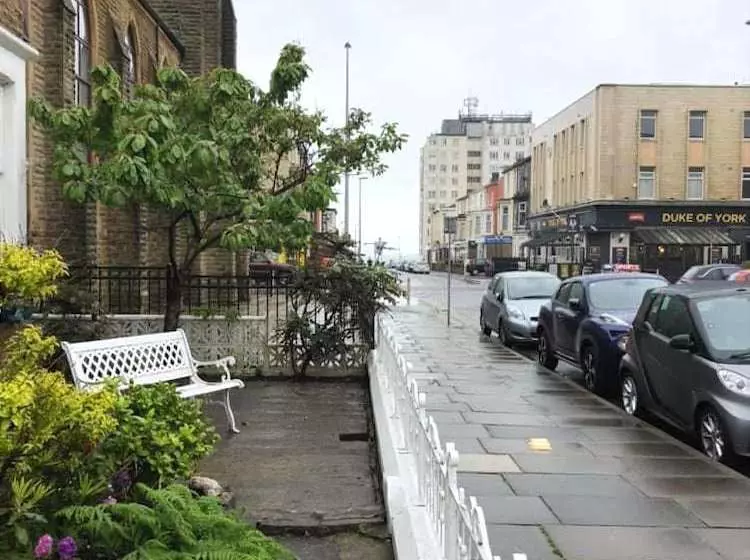 Fotos del hotel Graydon:  8