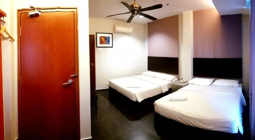 Fotos del hotel Golden Court   Tun Abdul Razak:  20