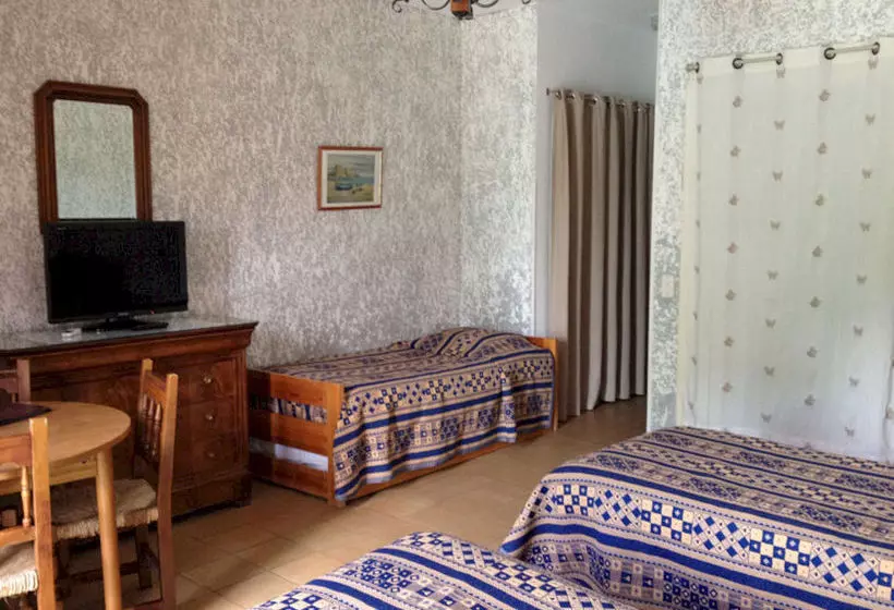 Fotos del hotel Castel Garoupe:  13