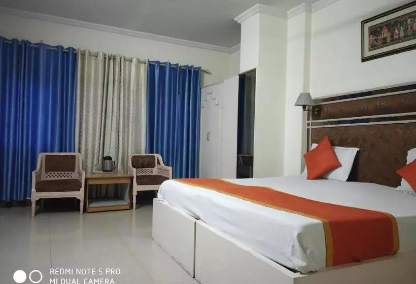 Fotos del hotel Neelam:  5