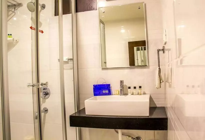 Fotos del hotel Oyo Premium Gajuwaka Junction:  6