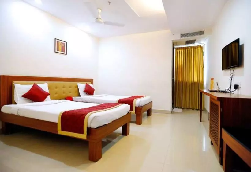 Fotos del hotel Treebo Trend Grand Plaza Nampally:  18