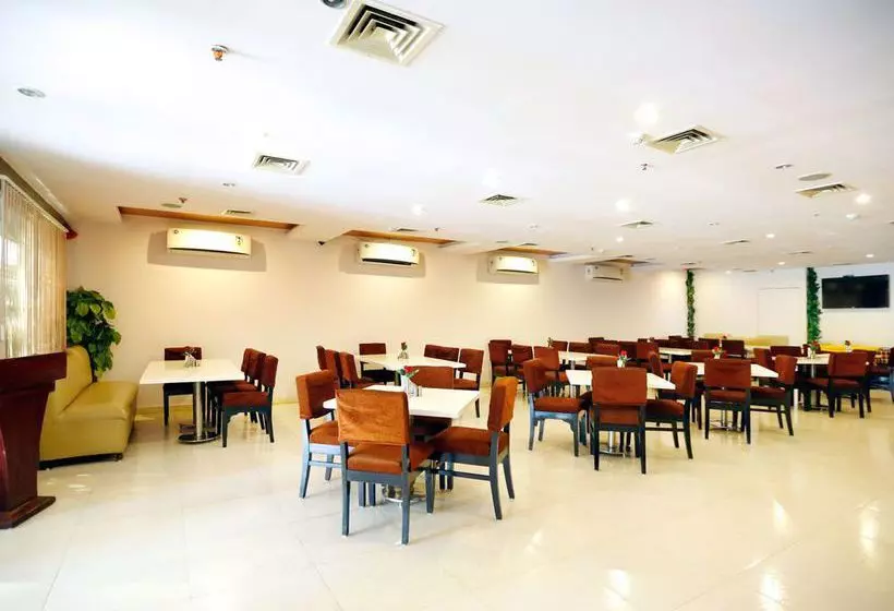 Fotos del hotel Treebo Trend Grand Plaza Nampally:  14