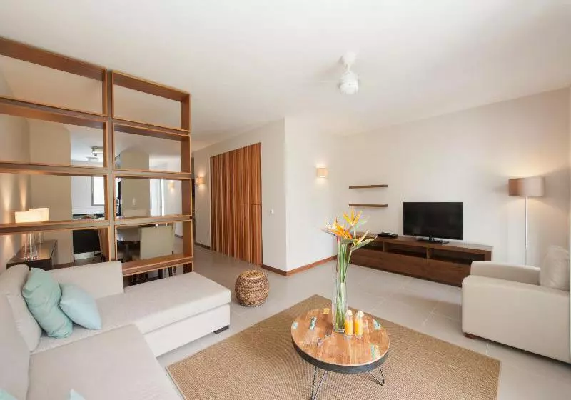 Fotos del hotel La Residence by Horizon Holidays:  8
