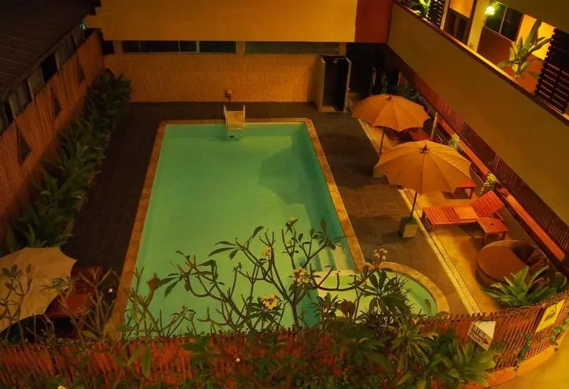 Fotos del hotel Phusiri Place:  2