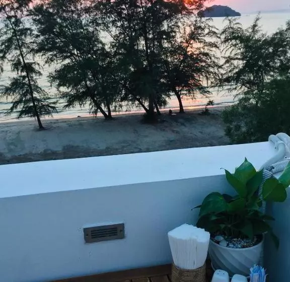 Fotos del hotel Naia Resort:  12