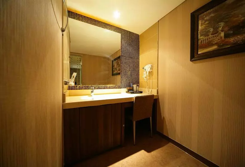 Fotos del hotel Lanuit:  21