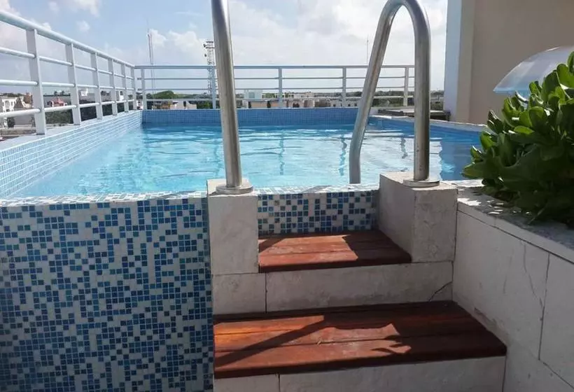 Fotos del hotel 770:  7