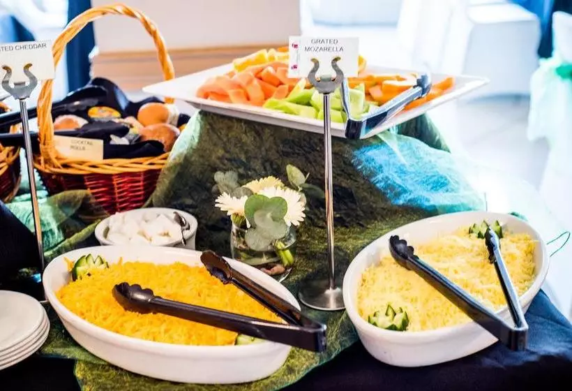 Fotos del hotel Sierra On Main:  10