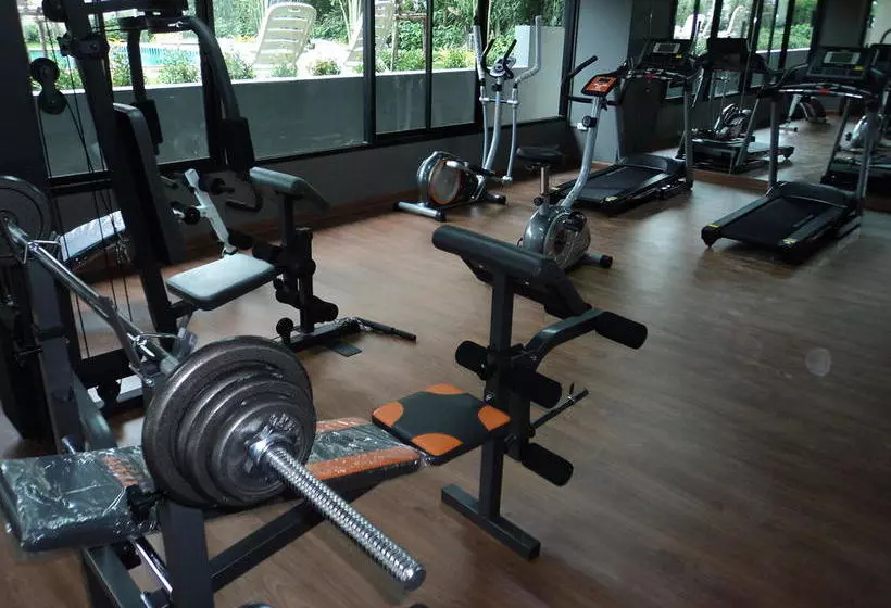 Fotos del hotel 101 Holiday Suite:  12