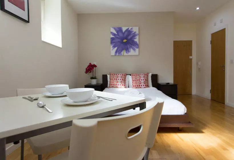 Fotos del hotel St James House - Concept Serviced Apartments:  11