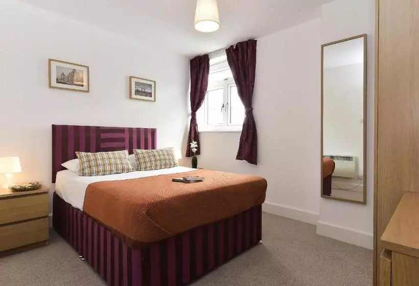 Fotos del hotel Chancery Lane Residence:  12
