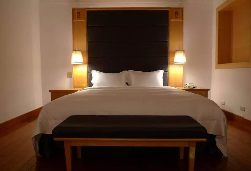 Taitung Cultural Excursion Resort