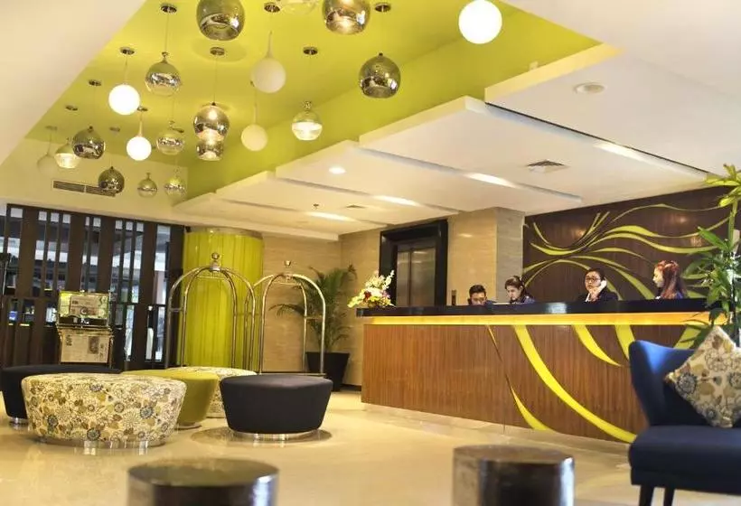 Fotos del hotel Bonnet Hotel Surabaya:  4