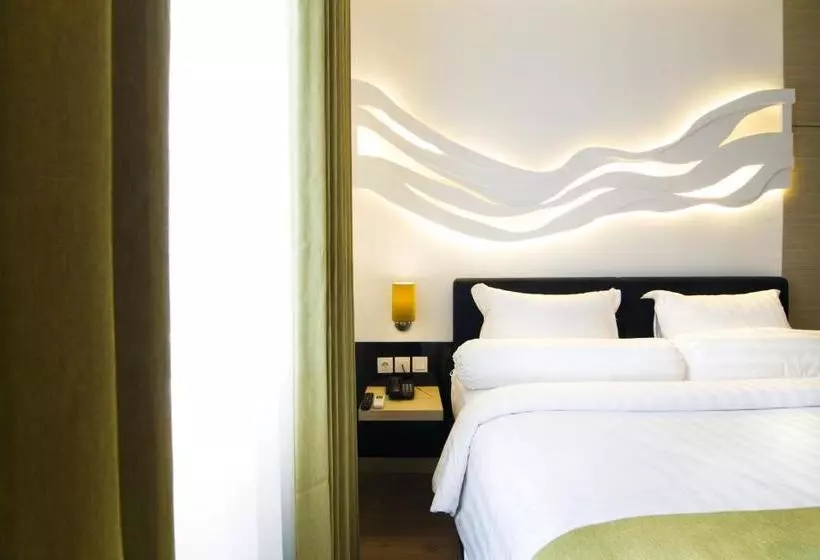 Fotos del hotel Bonnet Hotel Surabaya:  2