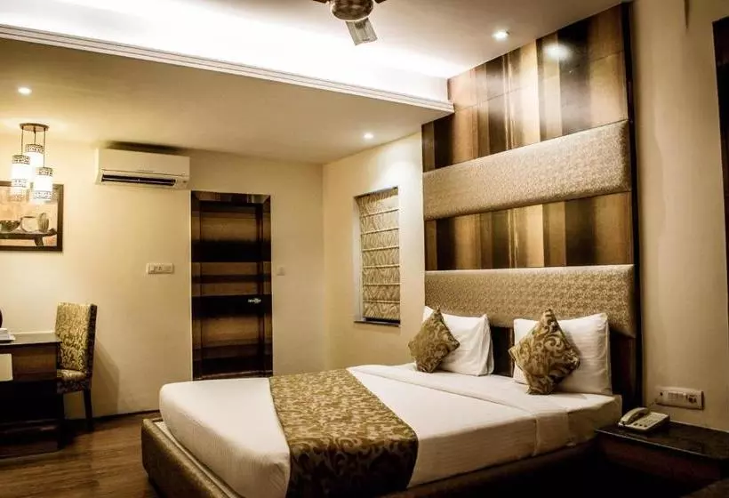 Fotos del hotel The Majestic Suites:  8
