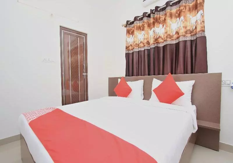Fotos del hotel Oyo 11730 Maruthi Global:  11