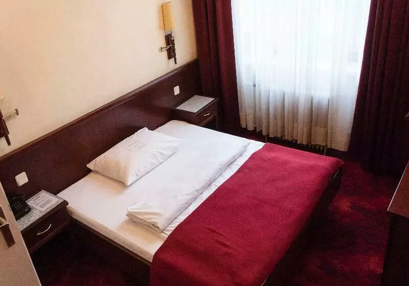 Fotos del hotel Fürstenhof:  8