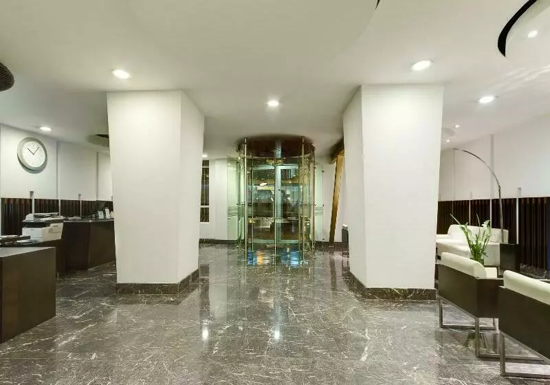 Fotos del hotel Continental Bluedoors:  11