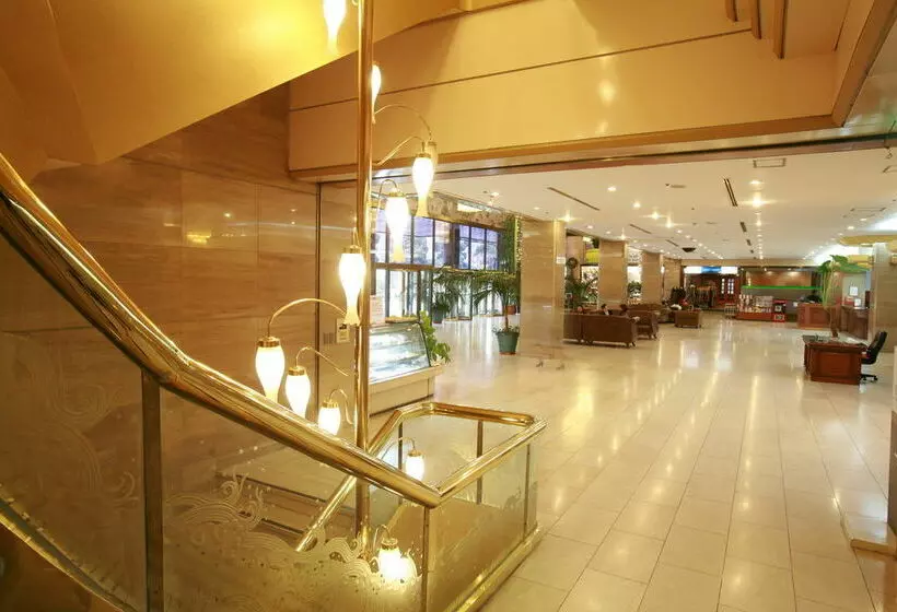 Fotos del hotel Capital:  13