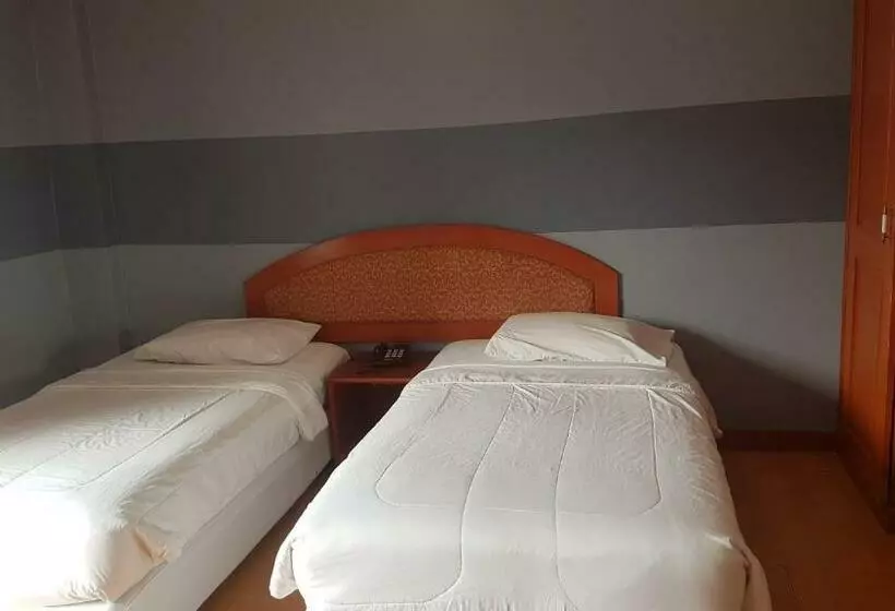 Fotos del hotel Queen Pattaya:  6