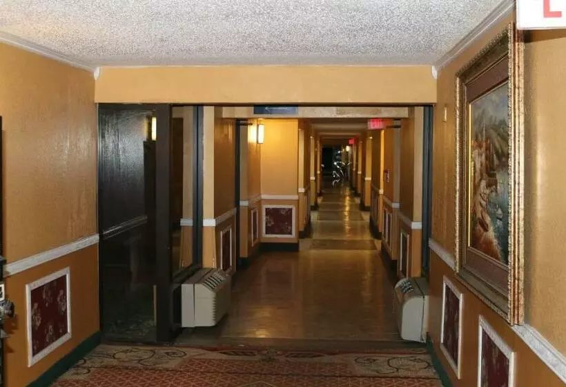 Fotos del hotel Idrive Grand Resort & Suites:  12