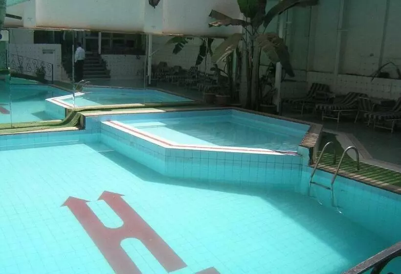 Fotos del hotel New Windsor:  2