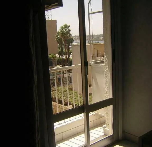 Fotos del hotel New Windsor:  7