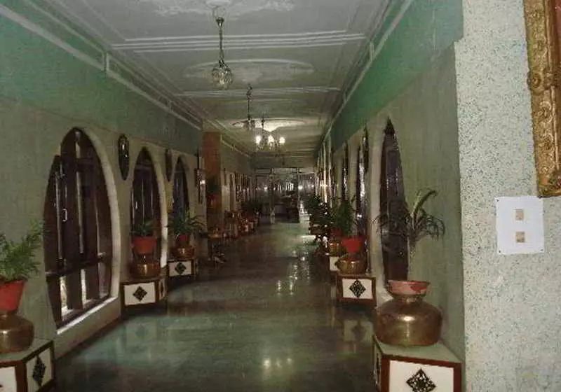 Fotos del hotel Pallavi International:  3