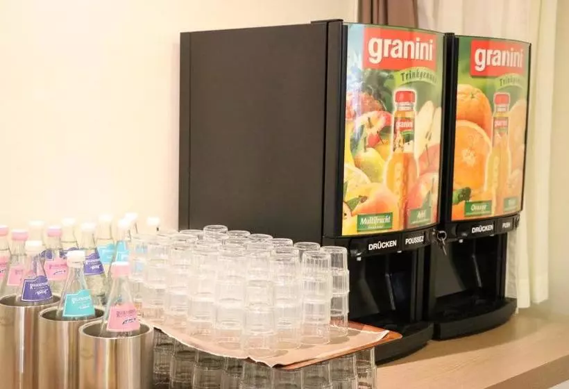 Fotos del hotel Dresden Airport:  14